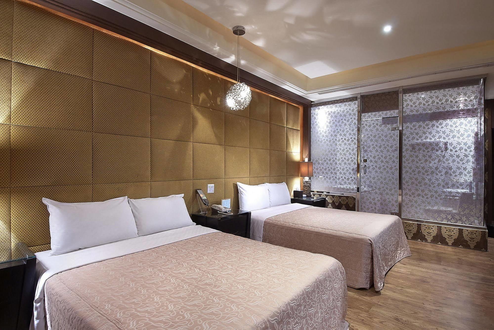 Holly Wood Motel Pitou Luaran gambar